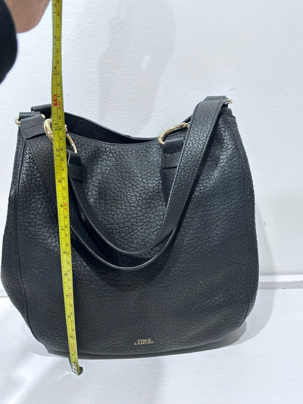 Vince Camuto Black Pebbled Leather Hobo Shoulder Bag Gold Hardware - Picture 15 of 16